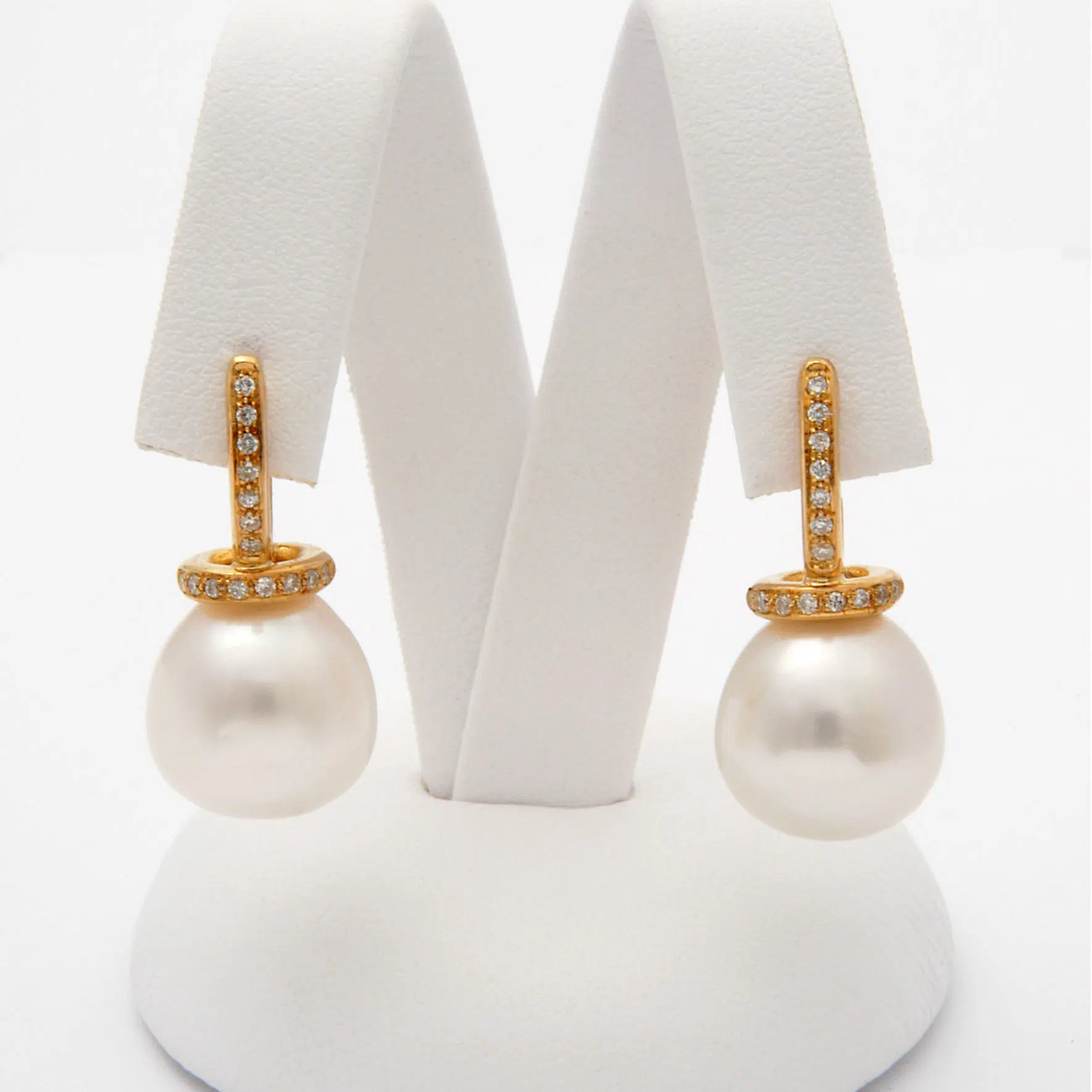 BROOME- Sth Sea Pearl & Diamond Earrings