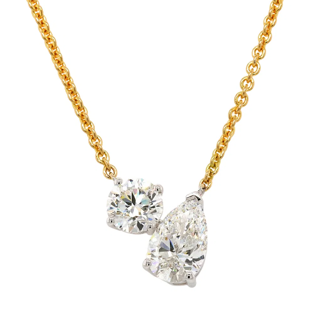 VICKI - 18ct Gold 'Toi et Moi" diamond pendant & chain